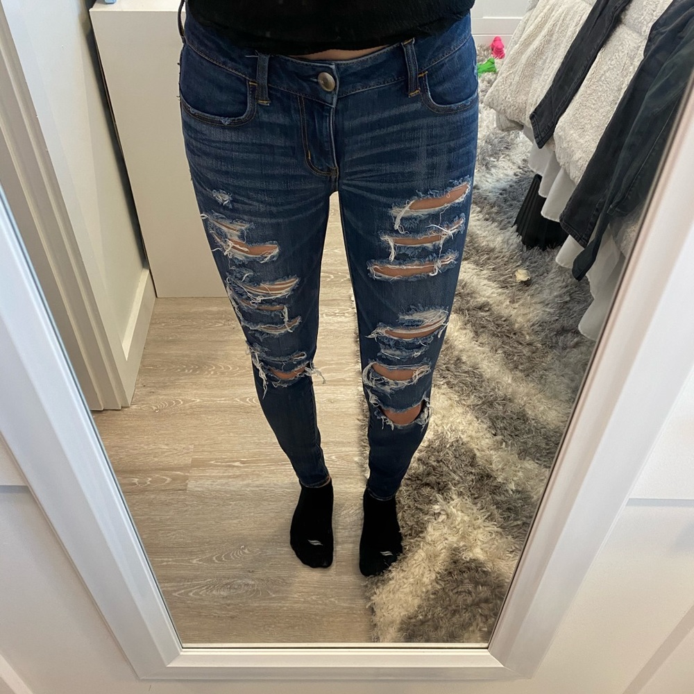 American Eagle skinny jeans